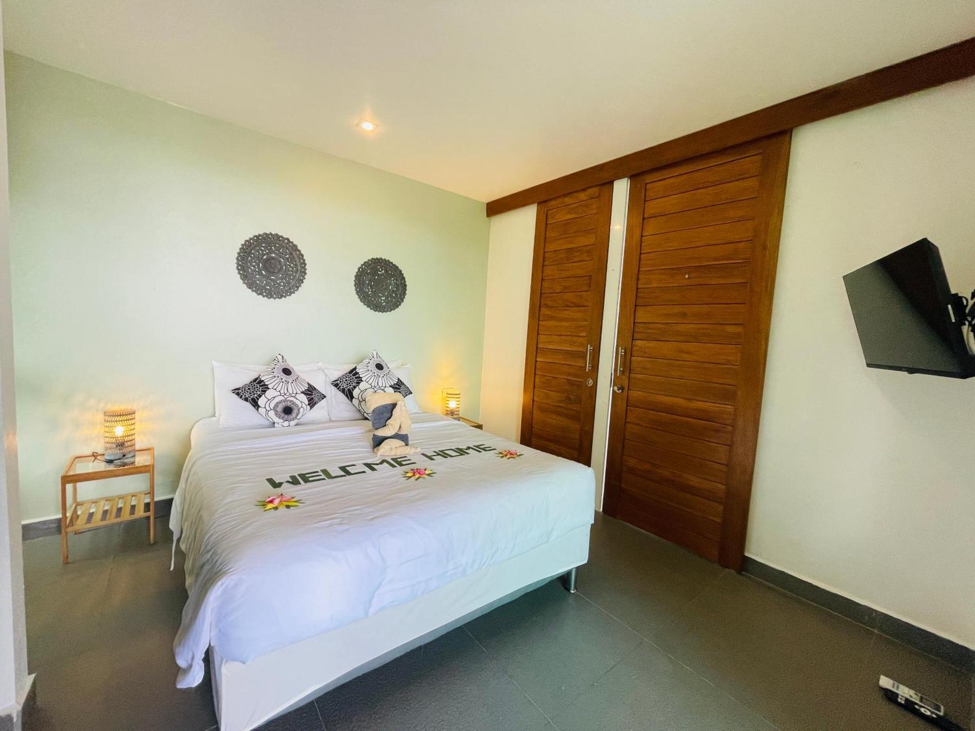 Baan Saint-Tropez Seaview Villas Kata Beach Exteriér fotografie